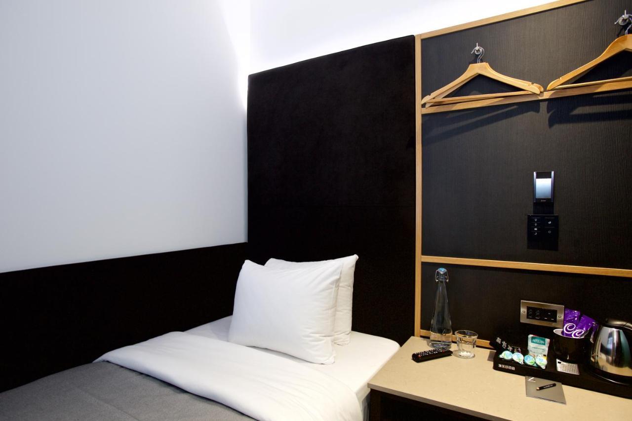 The Z Hotel Covent Garden Лондон Экстерьер фото